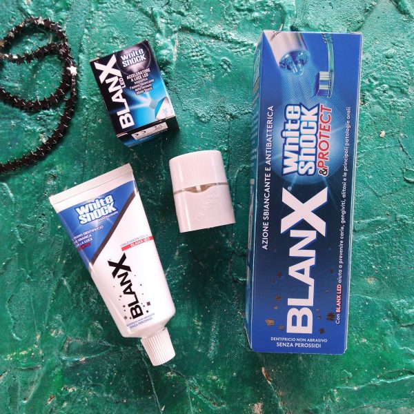 Зубная паста Зубная паста Blanx White Shock Protect LED